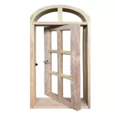 Janela de Madeira Vitro Capelinha Pivotante em Arco de Cedro Arana Batentes de 14 CM Esquadrias Longo